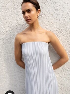 OAK + FORT | Dresses | Oak Fort Sage Green Pleated Strapless Tube Dress  Womens Size Large | Poshmark